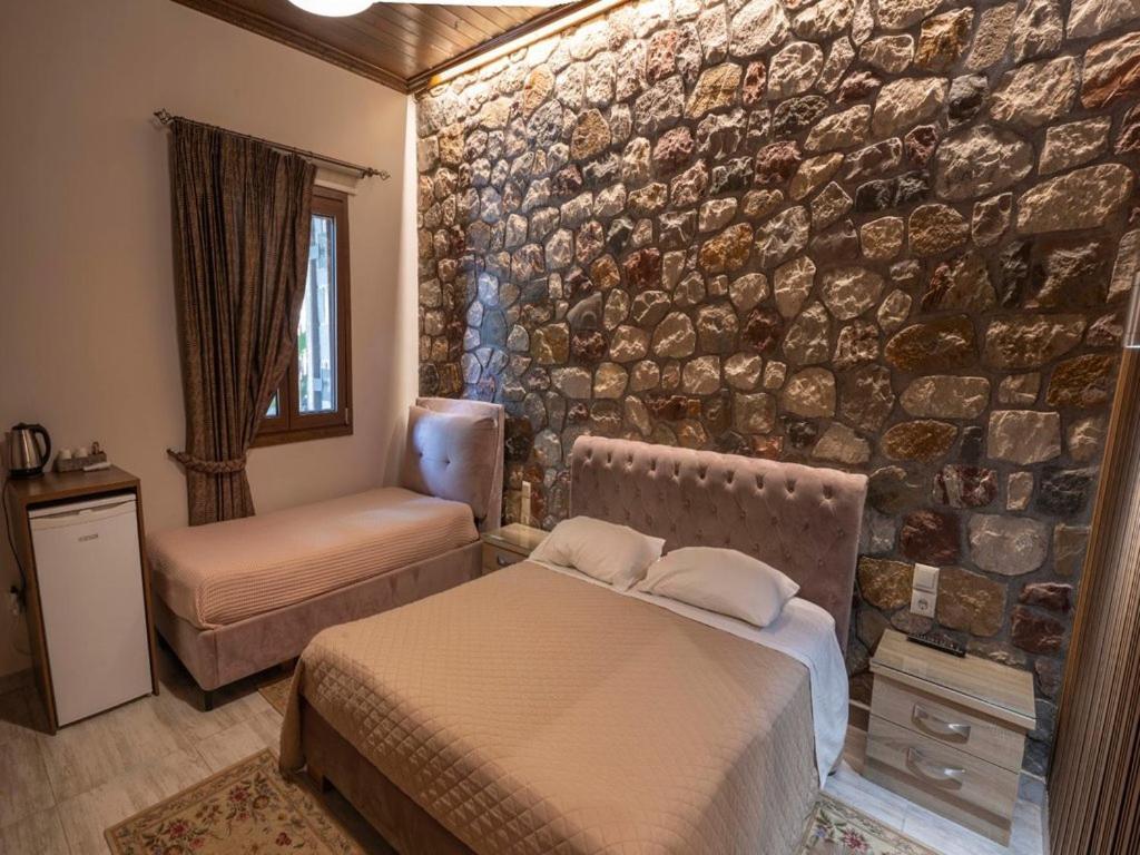 Liontos Rooms Pramanta Bagian luar foto